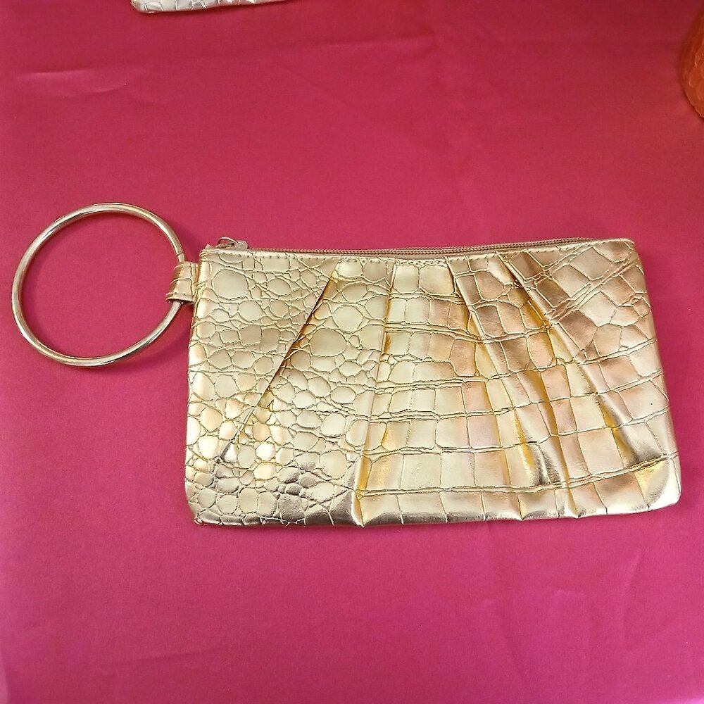 Set of 10 Gold Handbags (Brand New!)